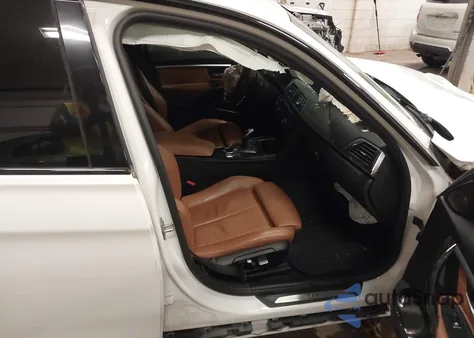 2017 BMW 340I xDrive из США, поврежденный, VIN WBA8B7C31HA190227